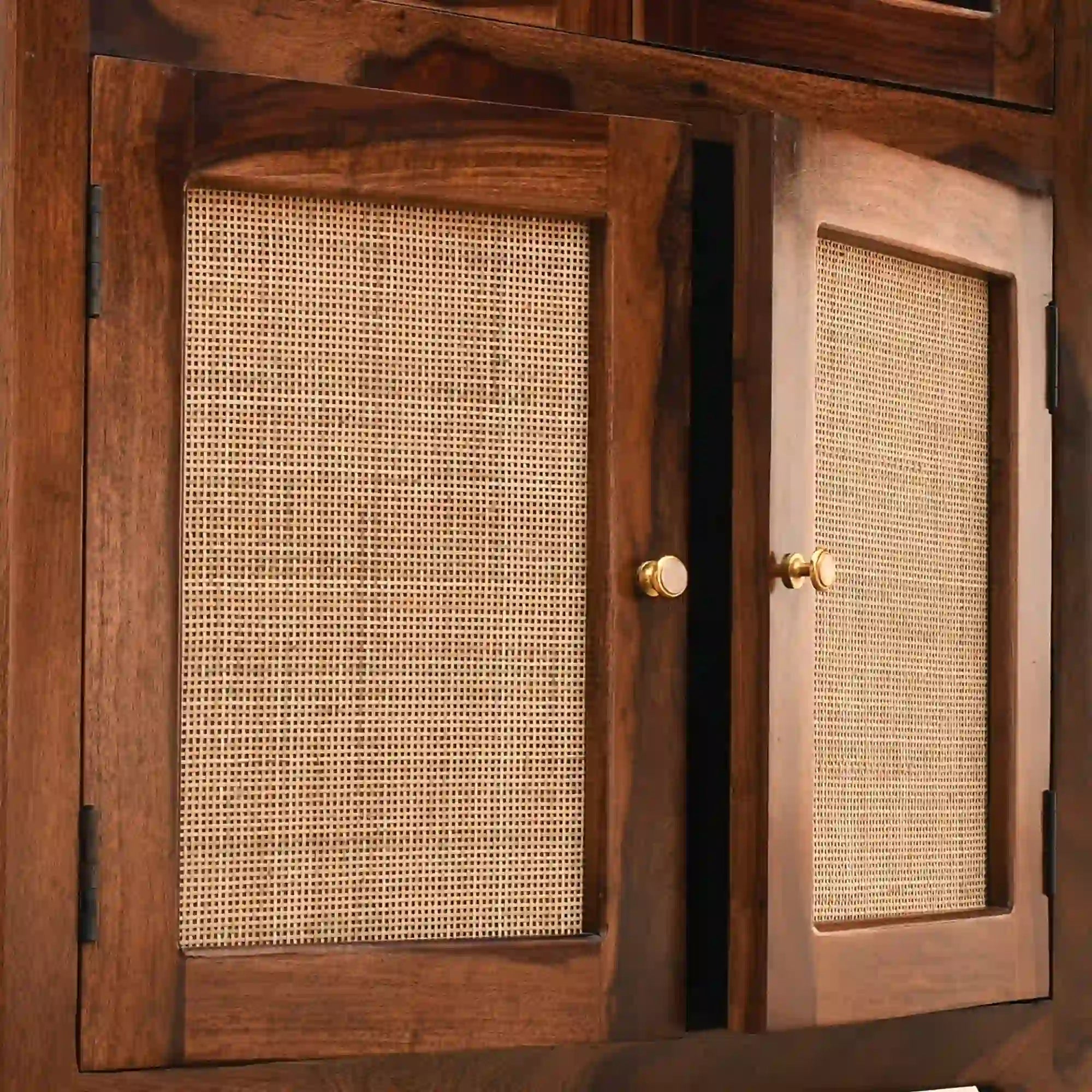 Bunai-Solid-Wood-Sheesham-bookshelves-Teak-Rajwada-furnish8