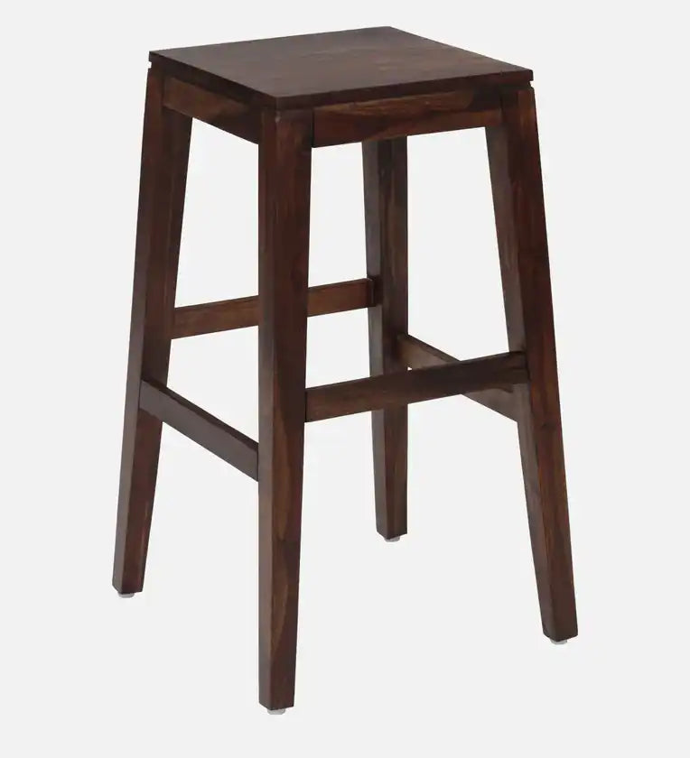 Sheesham wood bar stool with classic design for home bar interiors