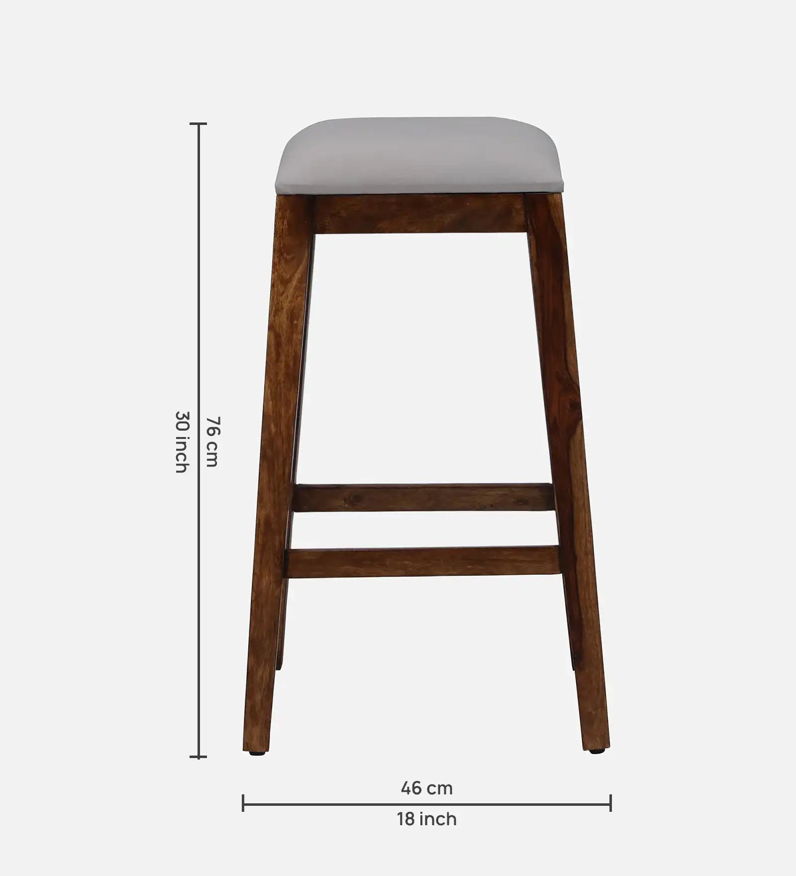 Wooden high table with bar chairs in solid wood for dining use