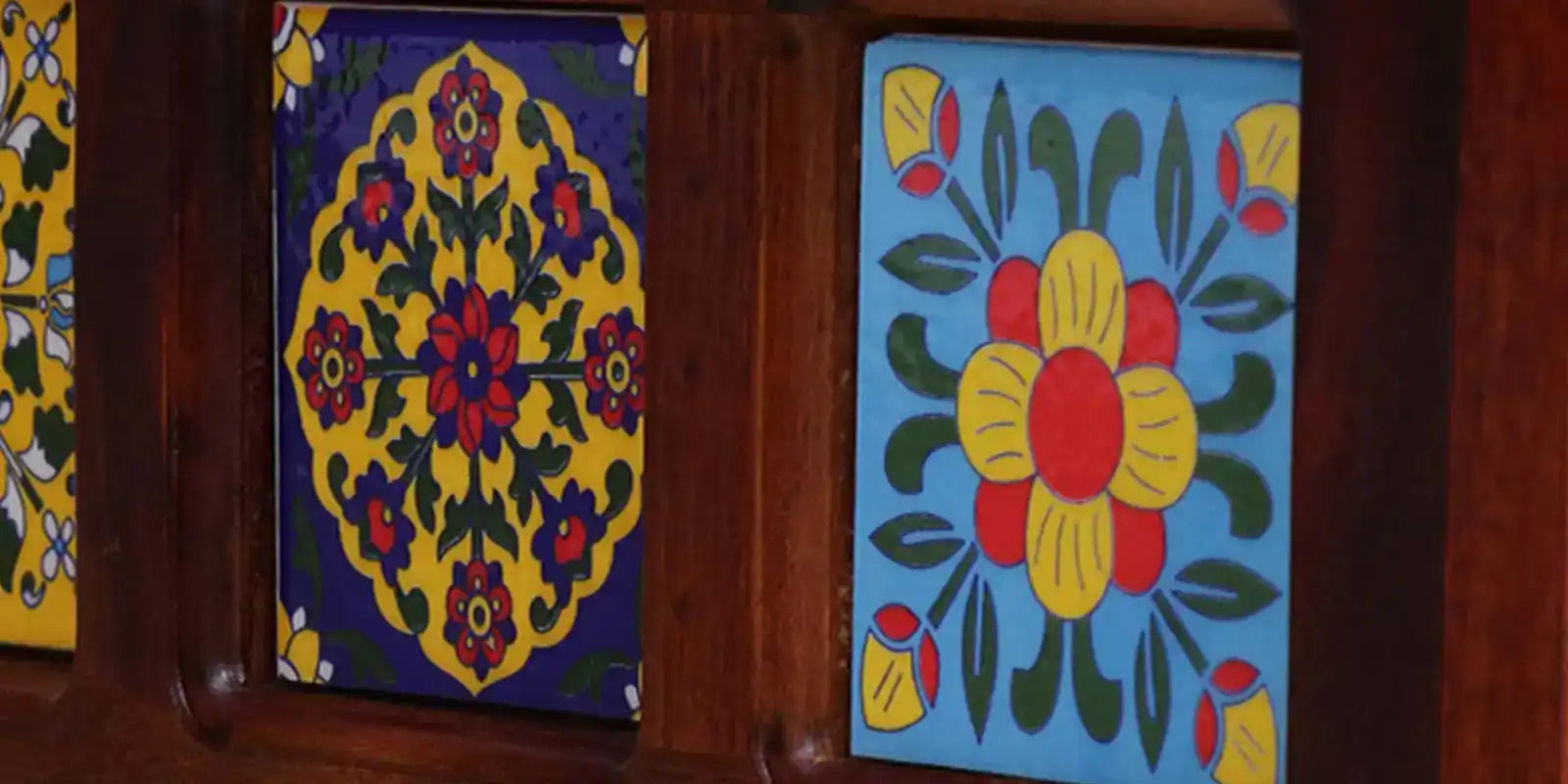 Anamika Sheesham Wood 2 Seater Sofa