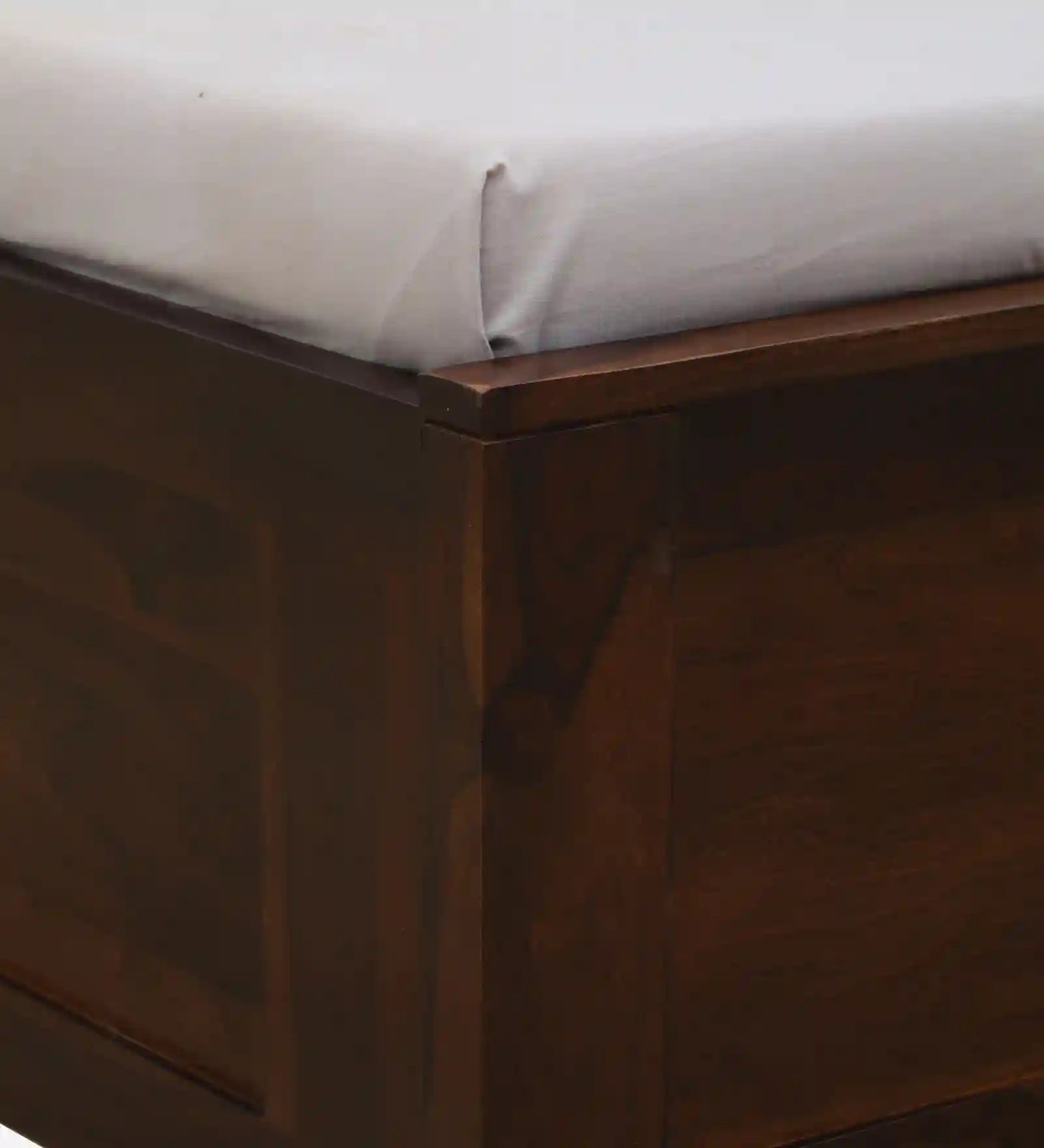 Modern queen size wooden bed with hydraulic storage