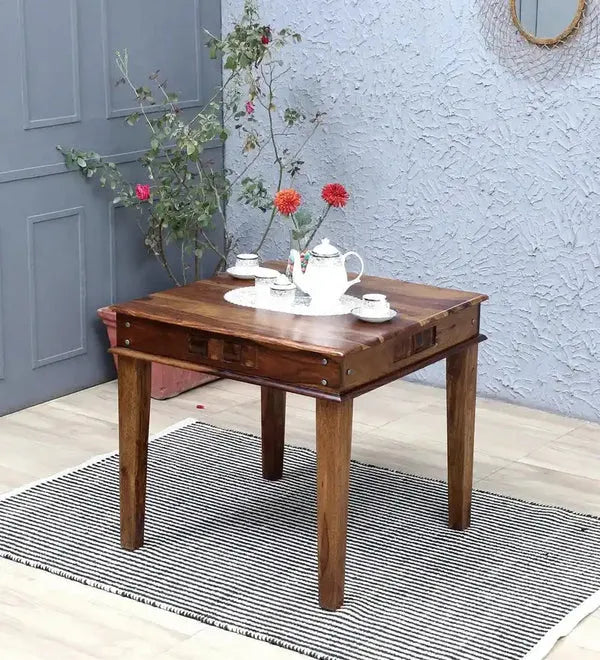 Top view of Niware wooden dining table showcasing premium sheesham design