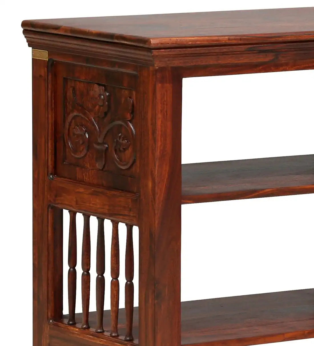Traditional entryway shoe cabinet in solid wood for stylish and functional storage